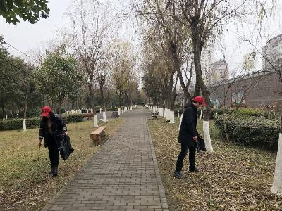 一个动作暖了整个城