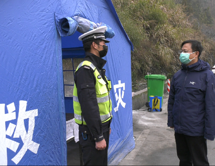 宝丰镇志愿者：当好“六员”冲在前