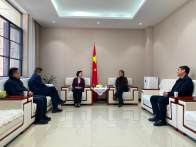 王丽媛会见珠宝国检集团总经济师孟晓珺